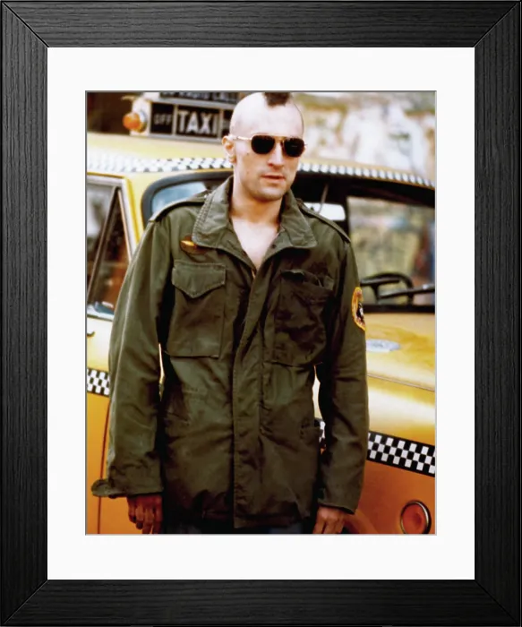 Framed Print : TAXI DRIVER, Robert De Niro, 1976 Framed Print : TAXI DRIVER, Robert De Niro, 1976
