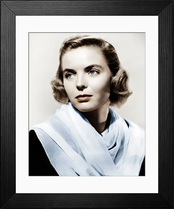 Framed Print : THE ENCHANTED COTTAGE, Dorothy McGuire, 1945