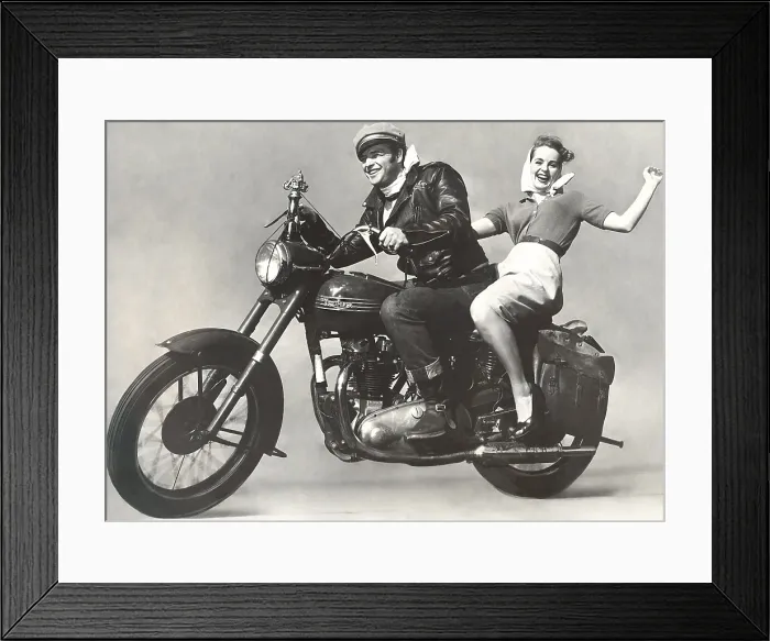 Framed Print : THE WILD ONE, Marlon Brando, Mary Murphy, 1954