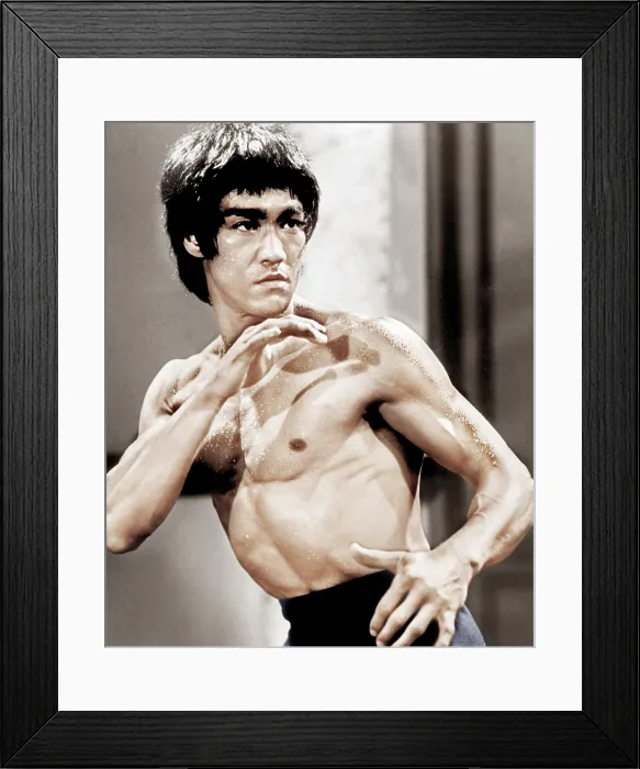 Framed Print : ENTER THE DRAGON, Bruce Lee, 1973 Framed Print : ENTER THE DRAGON, Bruce Lee, 1973