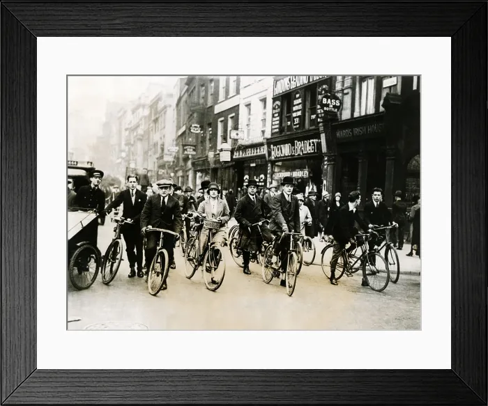 Framed Print : English General Strike. Londoners on their way to work on bicycles. Public transportation workers had joined the general strike. May 4-13, 1926 Framed Print : English General Strike. Londoners on their way to work on bicycles. Public transportation workers had joined the general strike. May 4-13, 1926
