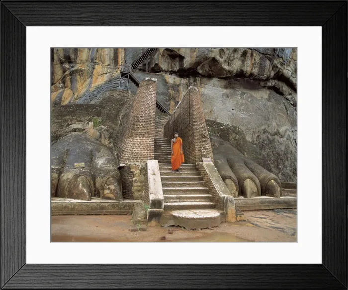 Framed Print : SRI LANKA. ANURADHAPURA. Sigiriya. Sigiriya Rock. The stairway above the Lion Gate. AISA / Everett Collection**US SALES ONLY**