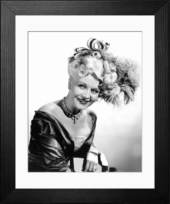 Framed Print : DAKOTA LIL, Marion Martin, 1950, TM & Copyright 20th Century Fox Film Corp. / courtesy Everett Collection