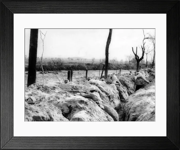 Framed Print : Chinese Nationalist soldiers in a trench awaiting Communist soldiers who were moving towards a small village rear Suchow
