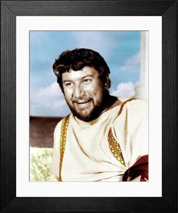 Framed Print : SPARTACUS, Peter Ustinov, 1960 Framed Print : SPARTACUS, Peter Ustinov, 1960