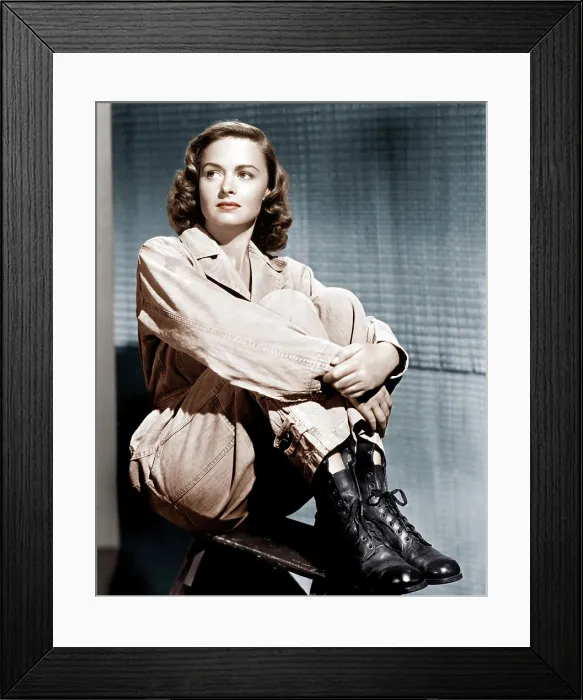 Framed Print : THEY WERE EXPENDABLE, Donna Reed, 1945 Framed Print : THEY WERE EXPENDABLE, Donna Reed, 1945