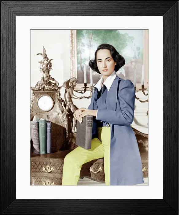 Framed Print : A SONG TO REMEMBER, Merle Oberon, 1945