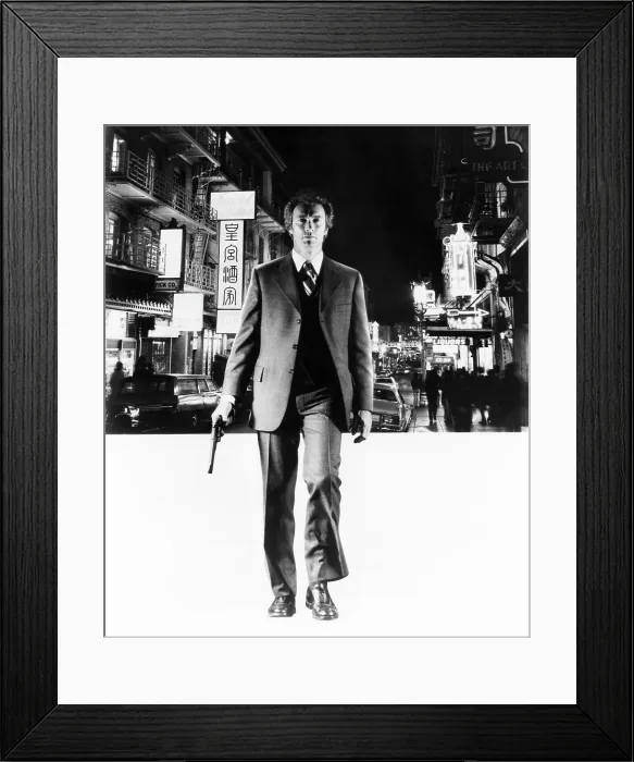 Framed Print : THE ENFORCER, Clint Eastwood, 1976