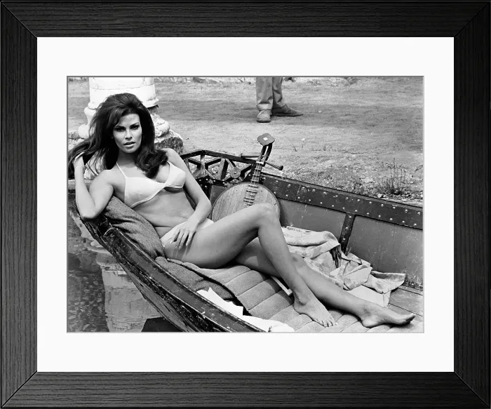 Framed Print : THE BIGGEST BUNDLE OF THEM ALL, Raquel Welch, 1968 Framed Print : THE BIGGEST BUNDLE OF THEM ALL, Raquel Welch, 1968