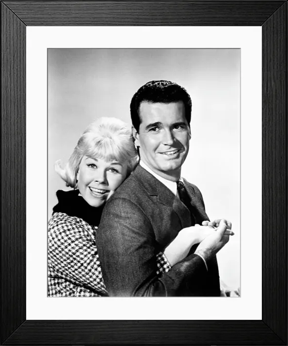 Framed Print : THE THRILL OF IT ALL, form left: Doris Day, James Garner, 1963