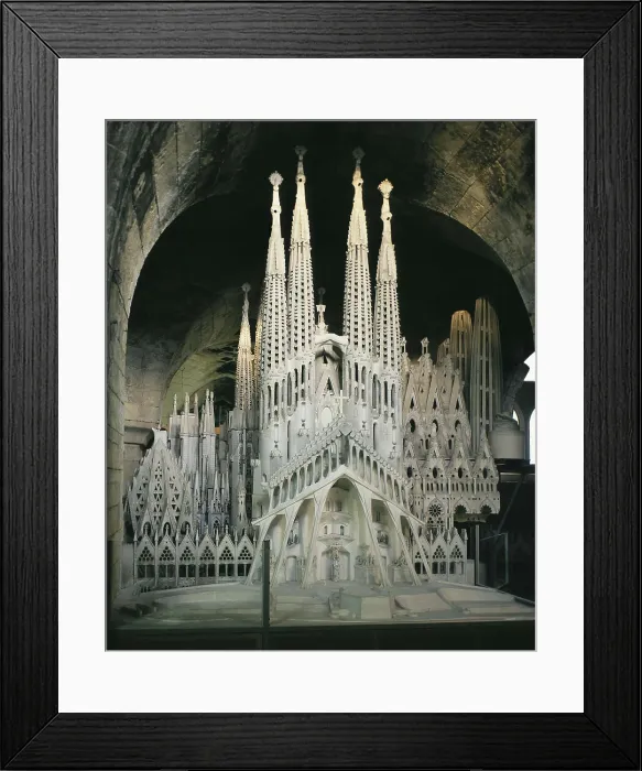 Framed Print : GAUDI i CORNET, Antoni (1852-1926). Sagrada Familia (Expiatory Temple of the Holy Family). 1884-1926. SPAIN. Barcelona. Expiatory Church of the Holy Family