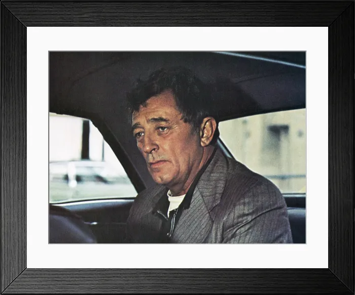 Framed Print : THE FRIENDS OF EDDIE COYLE, Robert Mitchum, 1973