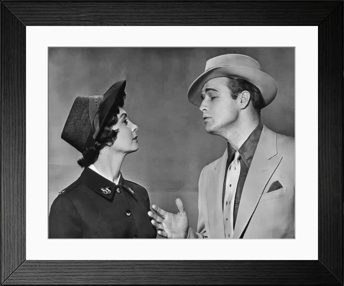 Framed Print : GUYS AND DOLLS, Jean Simmons, Marlon Brando, 1955