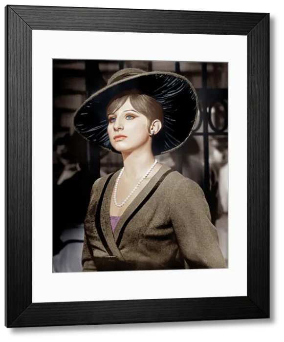 Framed Print : FUNNY GIRL, Barbra Streisand, 1968 Framed Print : FUNNY GIRL, Barbra Streisand, 1968