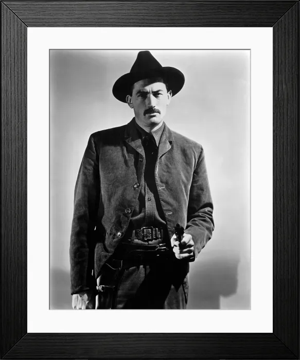 Framed Print : THE GUNFIGHTER, Gregory Peck, 1950