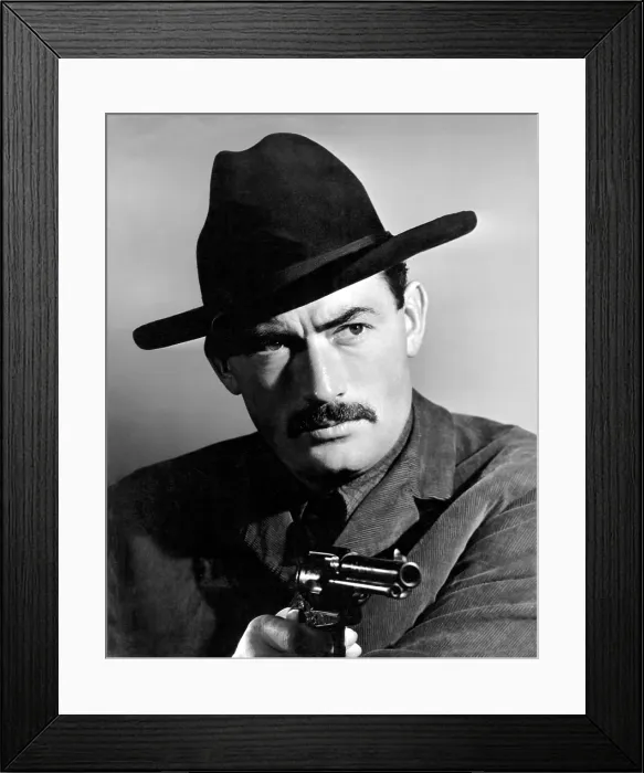 Framed Print : THE GUNFIGHTER, Gregory Peck, 1950. 20th Century-Fox, TM & Copyright, courtesy Everett Collection