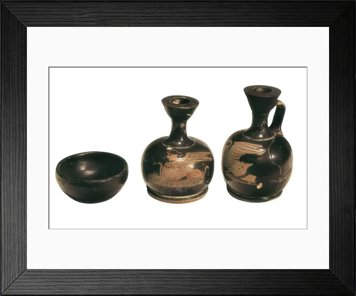 Framed Print : Campanian vases and bowl (450-50 BC). Ceramics. SPAIN. Madrid. National Museum of Archaeology. Proc: SPAIN. Peal de Becerro. Necropolis of Tugia
