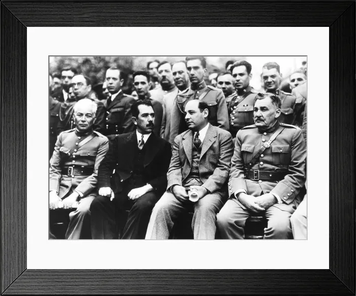 Framed Print : Mexican Army Honors outgoing president General Abelardo Rodriquez. Nov. 26, 1934