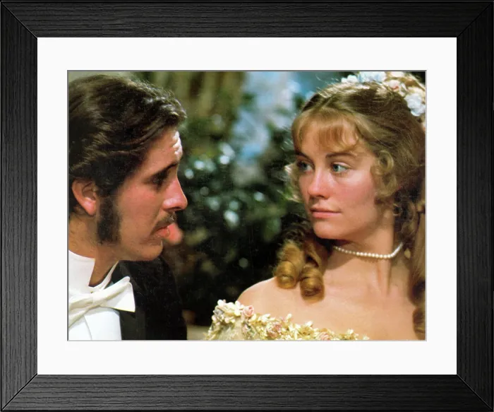 Framed Print : DAISY MILLER, Barry Brown, Cybill Shepherd, 1974