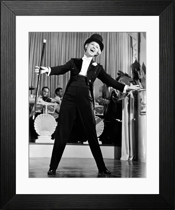 Framed Print : LULLABY OF BROADWAY, Doris Day, 1951 Framed Print : LULLABY OF BROADWAY, Doris Day, 1951