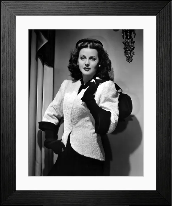 Framed Print : THE HEAVENLY BODY, Hedy Lamarr, 1944 Framed Print : THE HEAVENLY BODY, Hedy Lamarr, 1944
