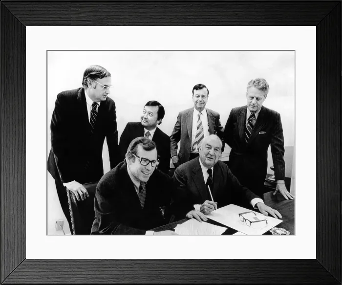 Framed Print : Senate Watergate Committee. Members the committee to investigate the Watergate case. Seated, L-R: Howard Baker, Vice Chairman; Sam Ervin, Chairman Framed Print : Senate Watergate Committee. Members the committee to investigate the Watergate case. Seated, L-R: Howard Baker, Vice Chairman; Sam Ervin, Chairman