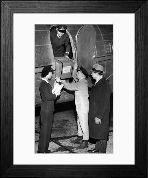 Framed Print : A hundred thousand dollar shipment of penicillin arrives in Chicago