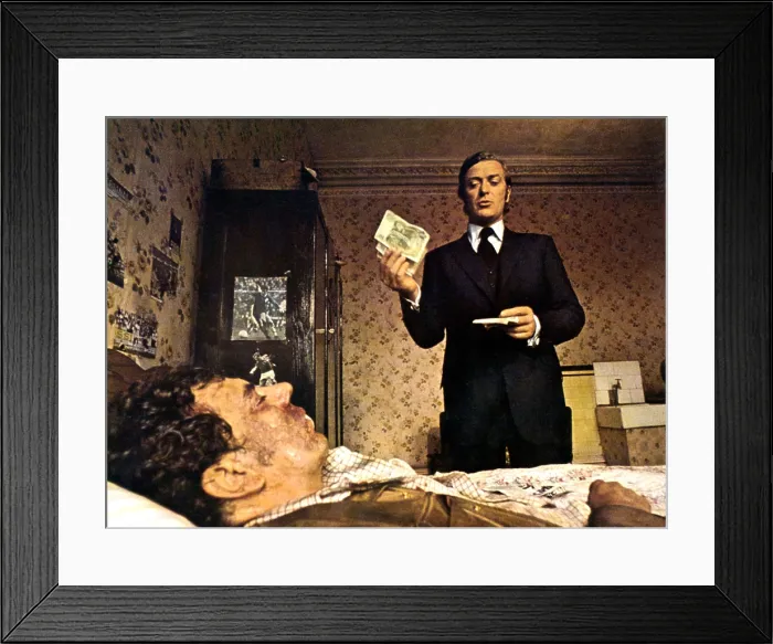 Framed Print : GET CARTER, Bryan Mosley (front), Michael Caine, 1971 Framed Print : GET CARTER, Bryan Mosley (front), Michael Caine, 1971