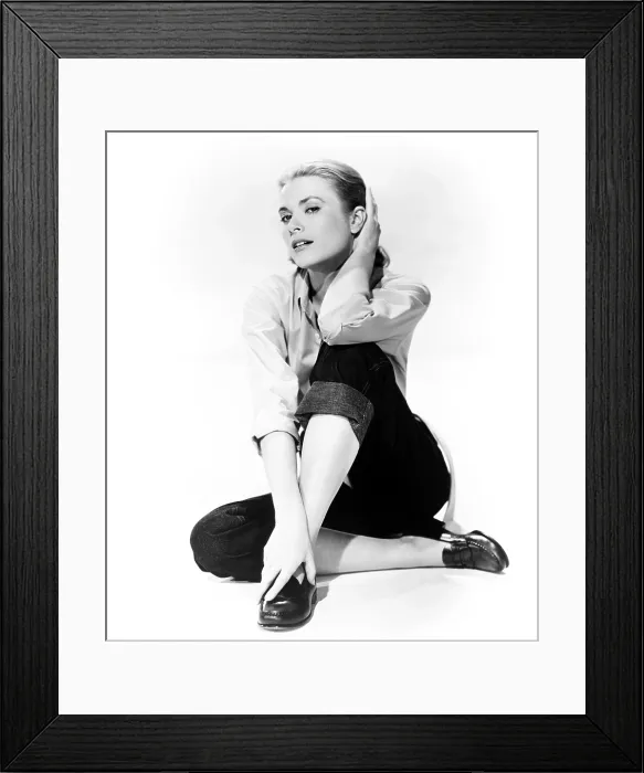 Framed Print : Grace Kelly, 1955 Framed Print : Grace Kelly, 1955