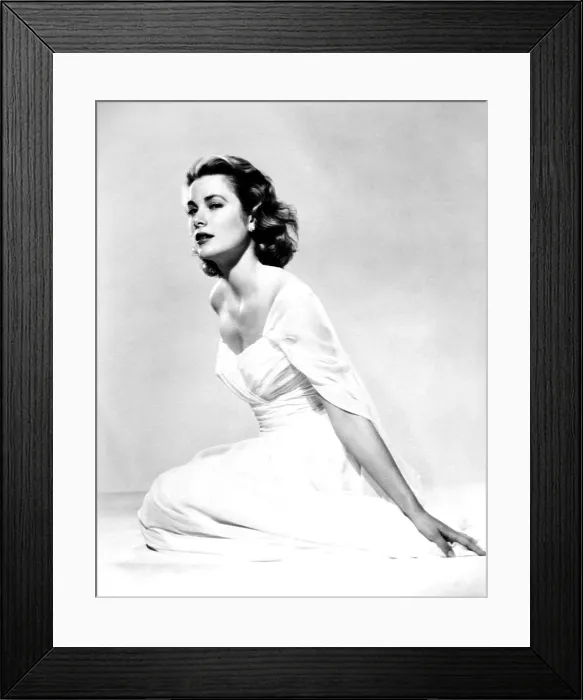 Framed Print : Grace Kelly, 1954 Framed Print : Grace Kelly, 1954