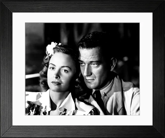 Framed Print : THEY WERE EXPENDABLE, Donna Reed, John Wayne, 1945 Framed Print : THEY WERE EXPENDABLE, Donna Reed, John Wayne, 1945
