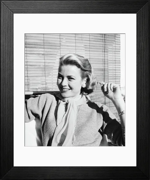Framed Print : Grace Kelly, 1954 Framed Print : Grace Kelly, 1954