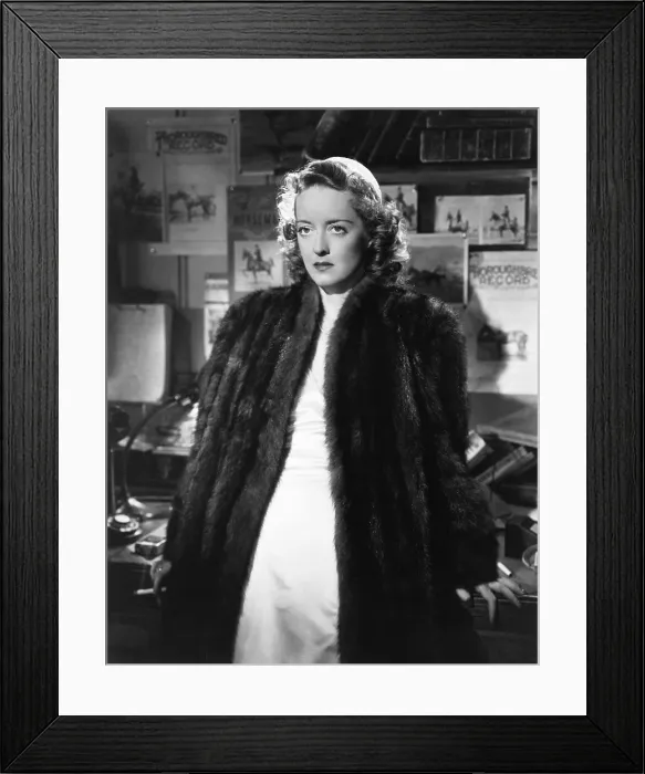 Framed Print : DARK VICTORY, Bette Davis, 1939 Framed Print : DARK VICTORY, Bette Davis, 1939