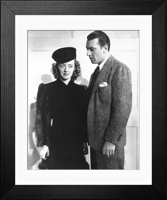 Framed Print : DARK VICTORY, from left: Bette Davis, George Brent, 1939