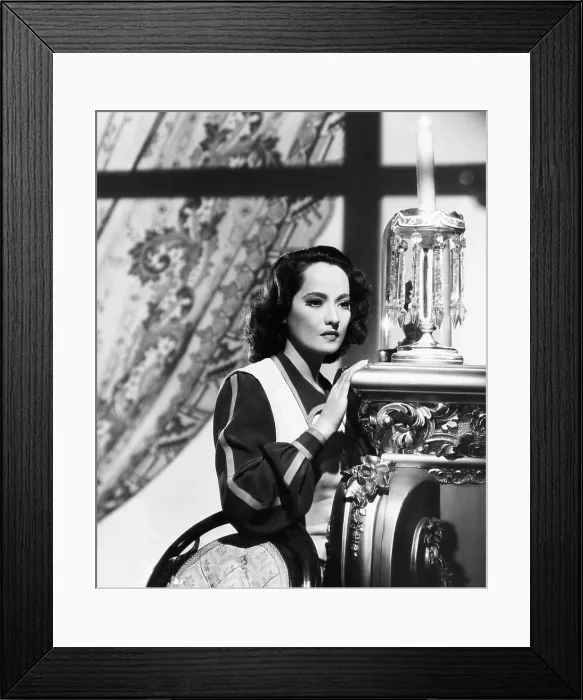 Framed Print : DARK WATERS, Merle Oberon, 1944