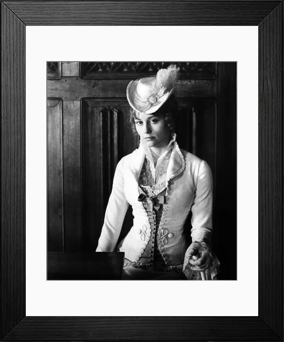 Framed Print : DAISY MILLER, Cybill Shepherd, 1974