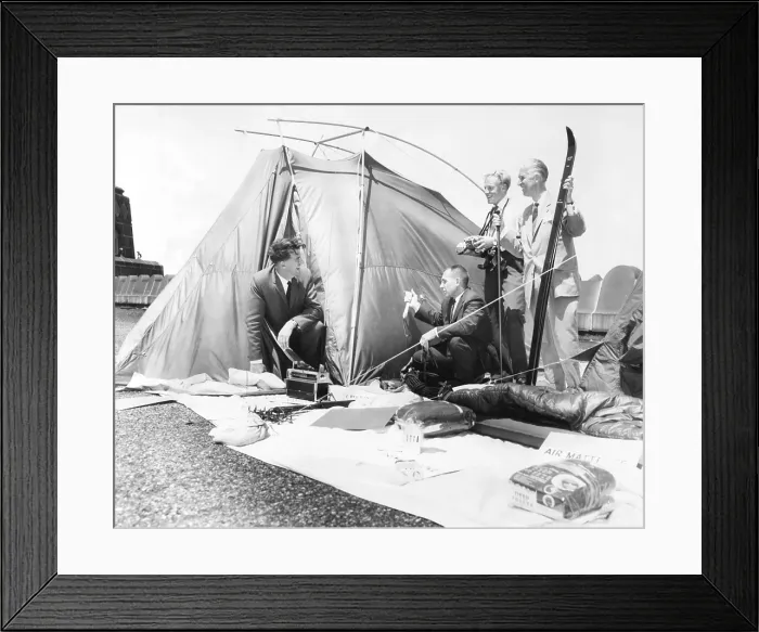 Framed Print : Sir Edmund Hillary getting ready for the Abominable Snowman expedition. Dec. 20, 1960