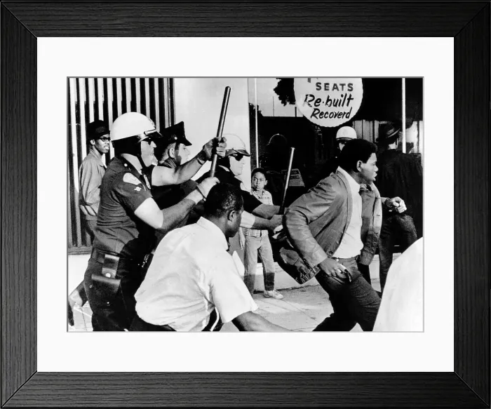 Framed Print : Violence on South Los Angeles street. Police attempt to clear the streets following a rash of window-breaking and rock-throwing in the African American section of the city. Oct Framed Print : Violence on South Los Angeles street. Police attempt to clear the streets following a rash of window-breaking and rock-throwing in the African American section of the city. Oct