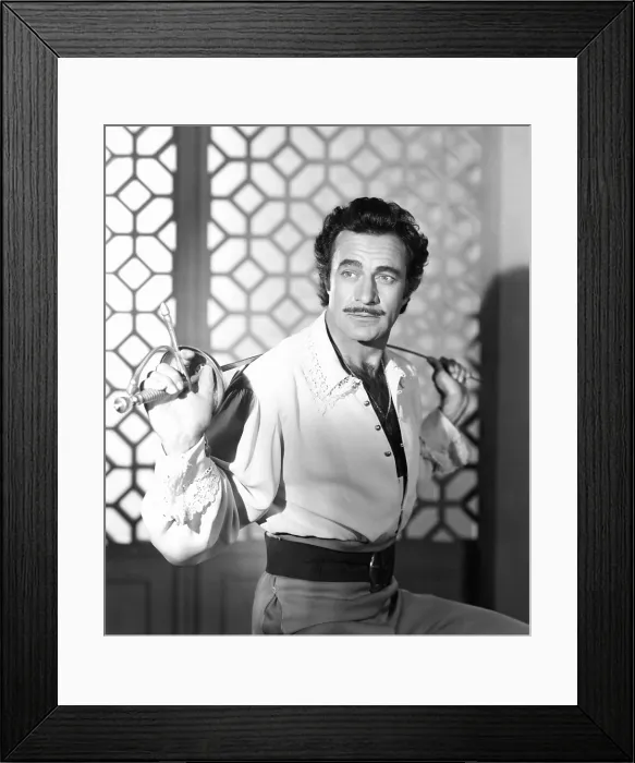 Framed Print : THE DIAMOND QUEEN, Gilbert Roland, 1953 Framed Print : THE DIAMOND QUEEN, Gilbert Roland, 1953