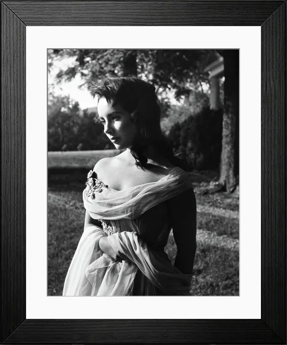 Framed Print : Elizabeth Taylor, 1950s Framed Print : Elizabeth Taylor, 1950s