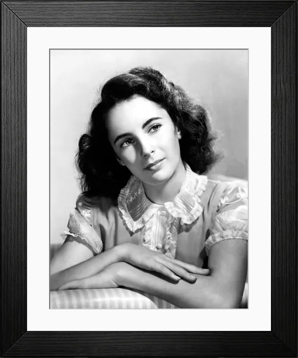 Framed Print : Elizabeth Taylor, ca. 1946-47