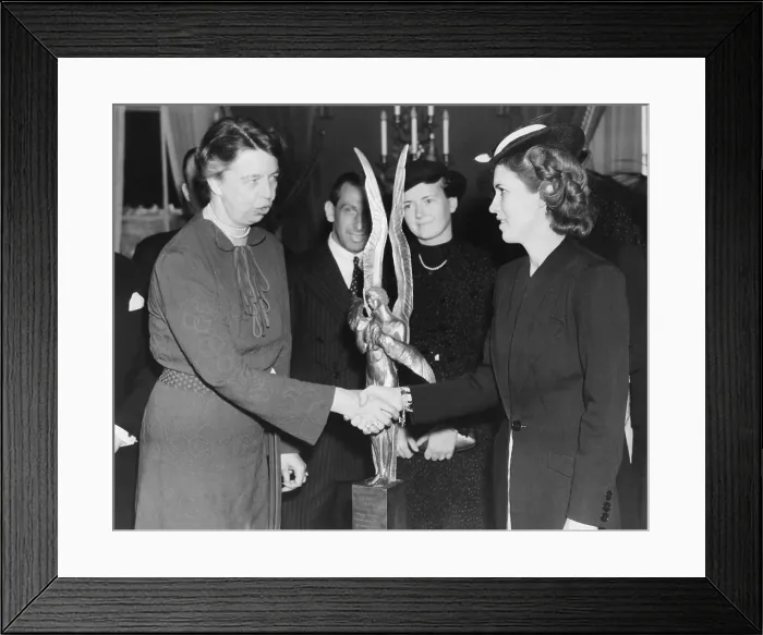 Framed Print : Jacqueline Cochran receives Aviation award. Mrs Framed Print : Jacqueline Cochran receives Aviation award. Mrs