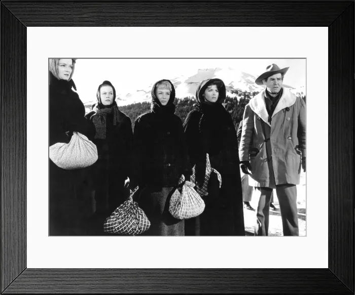 Framed Print : DAY OF THE OUTLAW, Betsy Jones-Moreland, Helen Westcott, Venetia Stevenson, Tina Louise, Robert Ryan, 1959 Framed Print : DAY OF THE OUTLAW, Betsy Jones-Moreland, Helen Westcott, Venetia Stevenson, Tina Louise, Robert Ryan, 1959