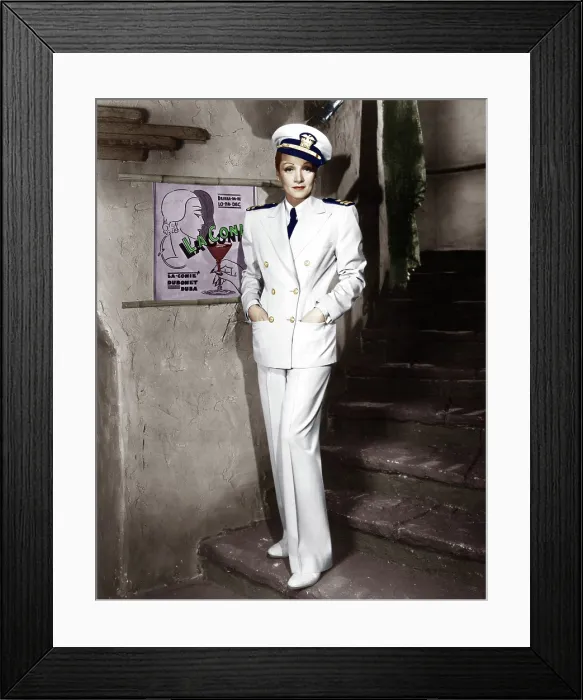 Framed Print : SEVEN SINNERS, Marlene Dietrich, 1940 Framed Print : SEVEN SINNERS, Marlene Dietrich, 1940