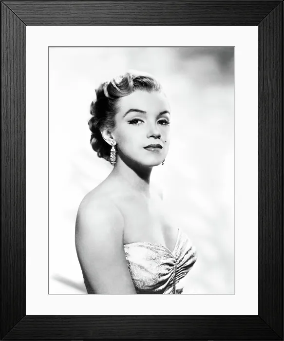 Framed Print : ALL ABOUT EVE, Marilyn Monroe, 1950. TM & Copyright 20th Century Fox Film Corp. All rights reserved / courtesy Everett Collection