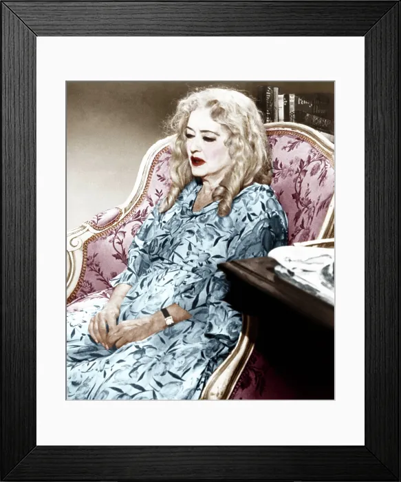 Framed Print : WHAT EVER HAPPENED TO BABY JANE?, Bette Davis, 1962 Framed Print : WHAT EVER HAPPENED TO BABY JANE?, Bette Davis, 1962