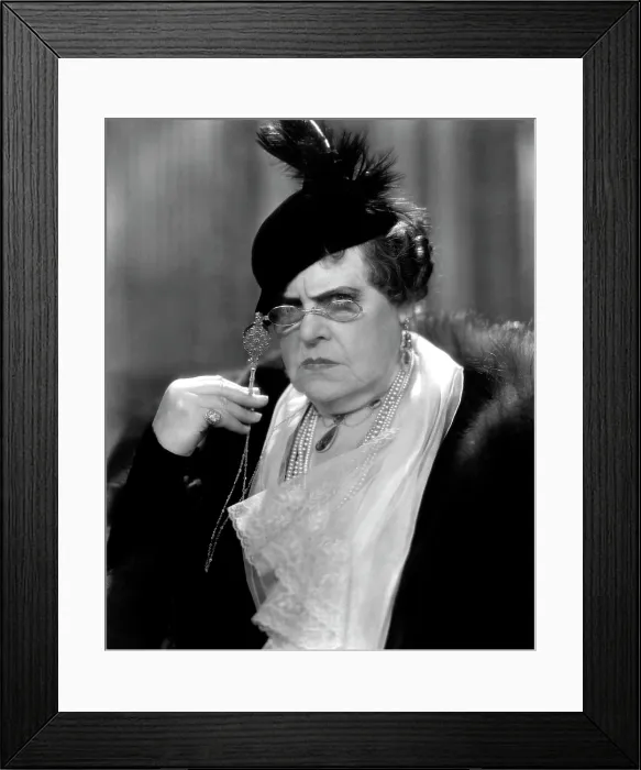 Framed Print : DINNER AT EIGHT, Marie Dressler, 1933