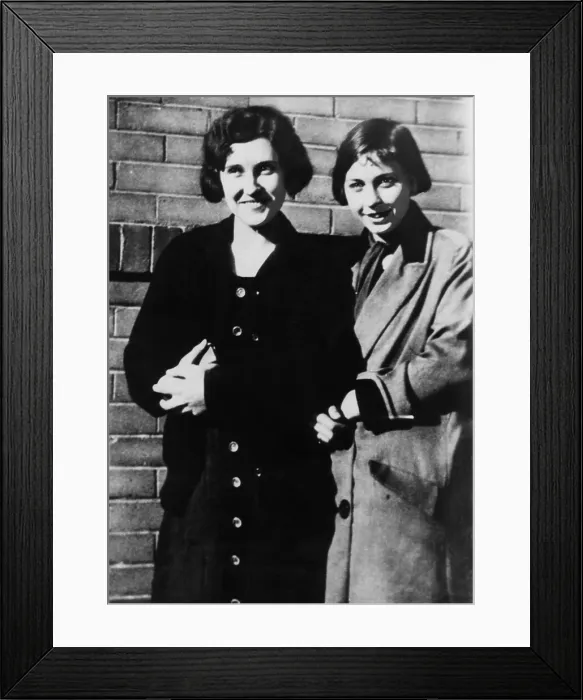 Framed Print : Victims of the 1931 Phoenix Trunk Murders. Mrs. Agnes Ann LeRoi (left) and Miss Hedwig Samuelson. Ca. 1931. Mrs. Winnifred Ruth Judd was convicted of their murders