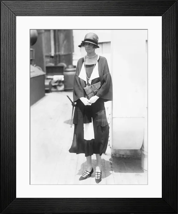 Framed Print : Mrs. Vincent Astor society leader of New York City, ca. 1926. She was born Helen Dinsemore Huntington, and would divorce Vincent in 1940 Framed Print : Mrs. Vincent Astor society leader of New York City, ca. 1926. She was born Helen Dinsemore Huntington, and would divorce Vincent in 1940