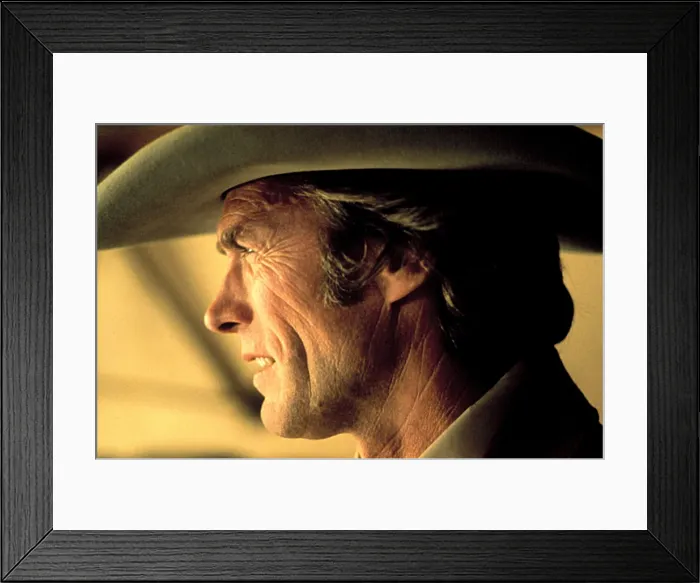 Framed Print : BRONCO BILLY, Clint Eastwood, 1980, (c)Warner Bros. / courtesy Everett Collection Framed Print : BRONCO BILLY, Clint Eastwood, 1980, (c)Warner Bros. / courtesy Everett Collection
